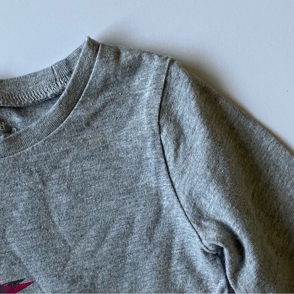 Girls Shirt Size 18 Months Free Spirit Horse Feathers OshKosh B’Gosh Gray EUC - Picture 6 of 13